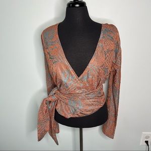 NWOT Trafaluc by Zara Orange and Green Metallic Deep Vneck Top | Blouse